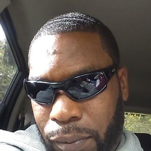 Meet your Posher, Todd